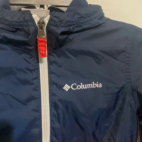 Kid’s Columbia fleece lined jacket - Picture 2 of 5
